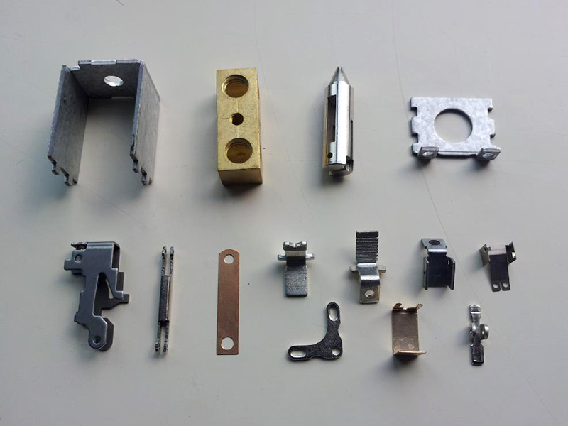 模具加工的汽車五金件有哪些？